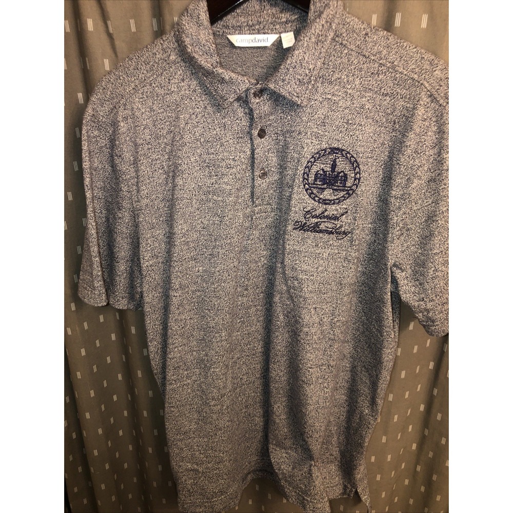 VTG Camp David Colonial Williamsburg Grey Textured Emblem Mens Polo Size Large